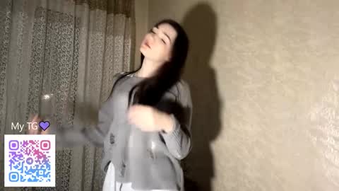 Isobelle lisi online show from January 14, 12:22 pm