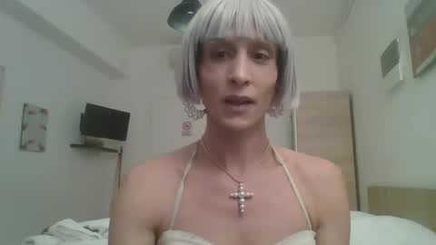 Snapshot of unadiosa chatting on February 1, 12:04 pm unadiosa online show from February 1, 12:04 pm