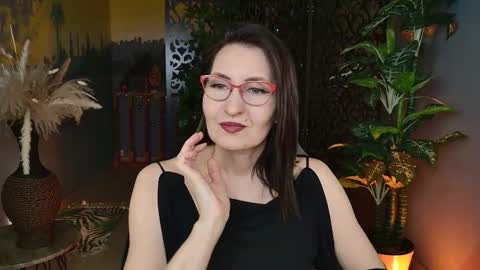 Snapshot of unatera chatting on January 17, 9:25 am UnaTera online show from January 17, 9:25 am