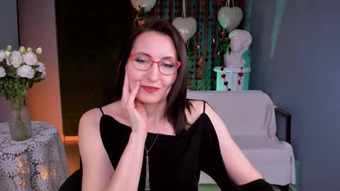 Snapshot of unatera chatting on February 20, 9:21 am UnaTera online show from February 20, 9:21 am