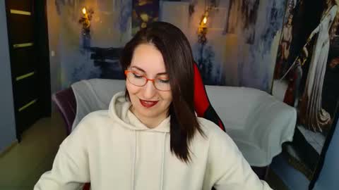 Snapshot of unatera chatting on March 27, 8:26 am UnaTera online show from March 27, 8:26 am