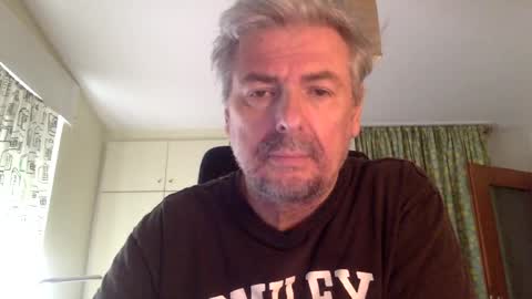 Snapshot of unbenannt1 chatting on June 17, 3:02 pm unbenannt1 online show from June 17, 3:02 pm