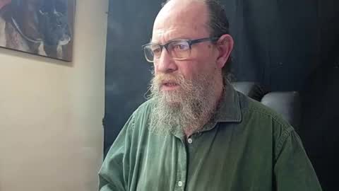 Snapshot of uncle_hottiecb chatting on March 28, 4:39 pm Uncle Hottie online show from March 28, 4:39 pm