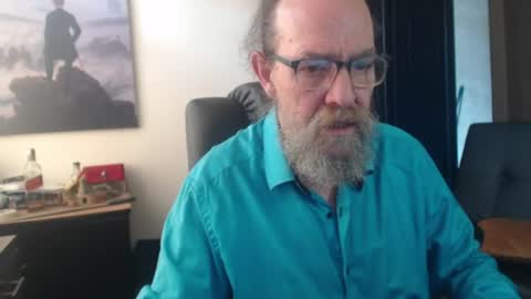 Uncle Hottie online show from June 28, 5:19 pm