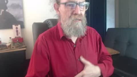 Uncle Hottie online show from July 19, 3:38 pm