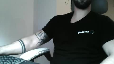 YourDreamIfYouWant online show from February 19, 9:33 pm