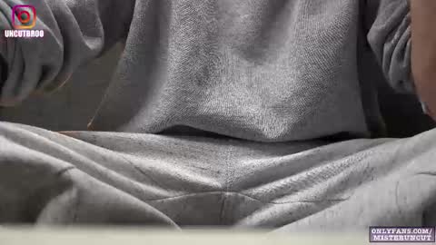 Mister Uncut online show from October 29, 7:15 pm