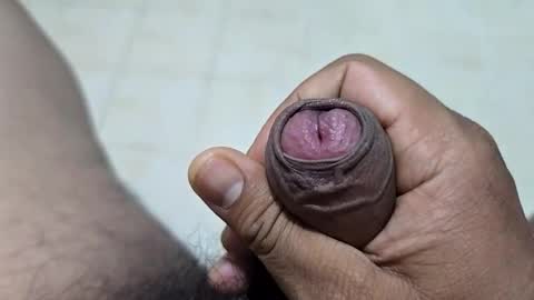 uncuttool3000 online show from November 17, 9:09 pm