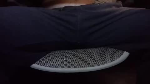 Under the desk online show from December 19, 9:44 pm