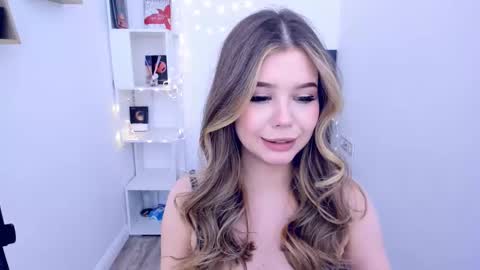 Alice online show from February 10, 2:26 pm