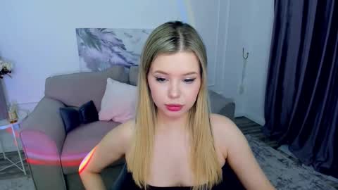 Alice online show from November 19, 12:27 pm