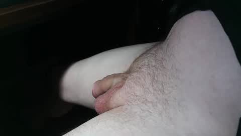 Snapshot of ungcouple21 chatting on January 10, 1:32 am ungcouple21 online show from January 10, 1:32 am