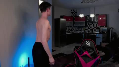 Kyle online show from March 9, 1:14 am