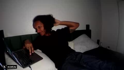 Uni Ball online show from March 8, 5:22 am