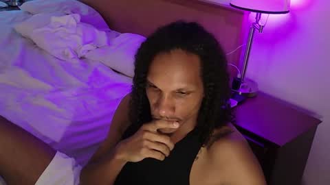 Uni Ball online show from April 8, 7:25 pm