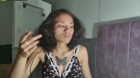 Unicornio online show from April 3, 2:20 am