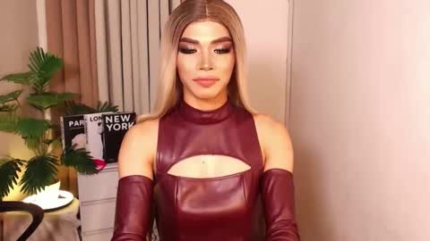 Miss Andrea online show from October 22, 5:02 pm