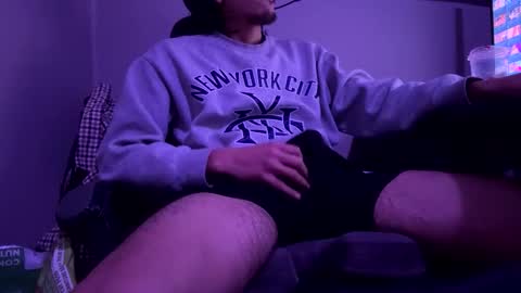 unistudent25 online show from February 28, 5:25 pm