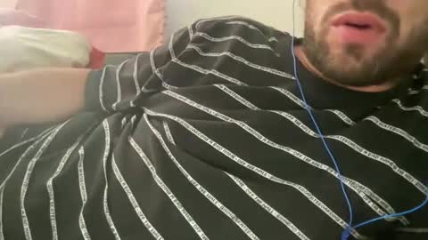 universalstudihoes online show from November 4, 9:36 pm