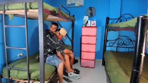 tha university online show from December 5, 7:32 pm