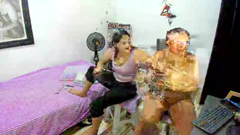 Kary and jhoa online show from February 26, 12:53 am