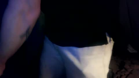 untouchableace84 online show from December 17, 12:49 am