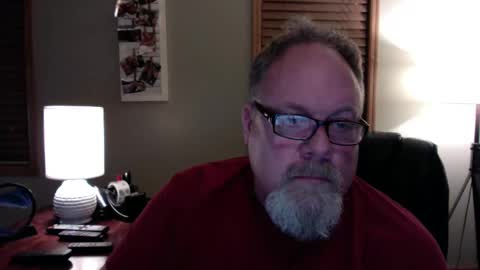 Snapshot of up2later chatting on December 30, 4:20 am up2later online show from December 30, 4:20 am