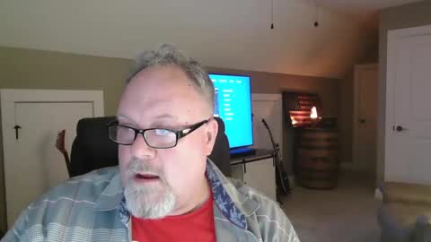 Snapshot of up2later chatting on January 15, 4:28 am up2later online show from January 15, 4:28 am