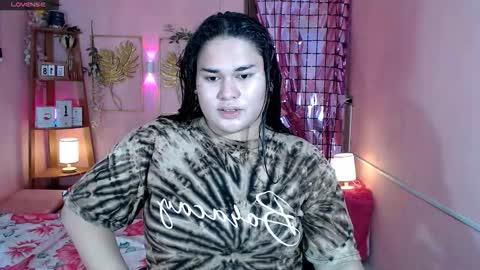 Snapshot of ur_baby_rebbecca chatting on October 20, 1:00 pm SINGLE online show from October 20, 1:00 pm