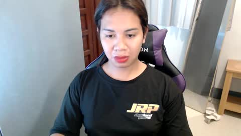 Vee online show from January 10, 8:51 am