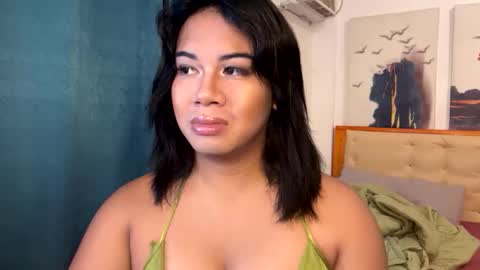 Vee online show from November 15, 3:48 am