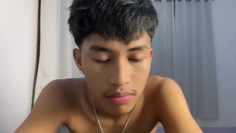 ur_fuckerbttm online show from October 30, 12:50 pm