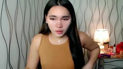 QUEENSY online show from November 19, 2:44 am