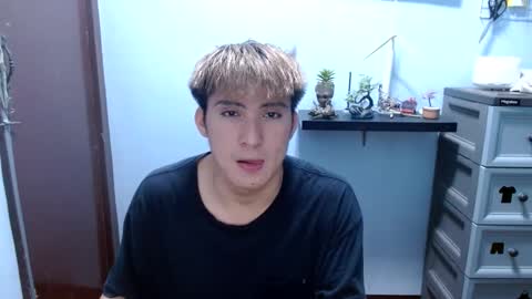 Ur jayqutee online show from March 9, 7:48 pm