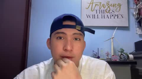 Ur jayqutee online show from December 17, 1:00 am