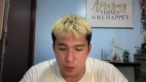 Ur jayqutee online show from April 3, 4:16 pm