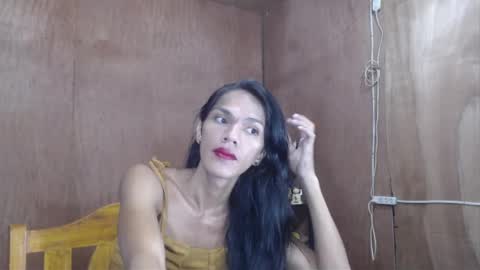 Snapshot of ur_prescious_xxx chatting on June 6, 11:48 am Ur Lovely Pricious online show from June 6, 11:48 am
