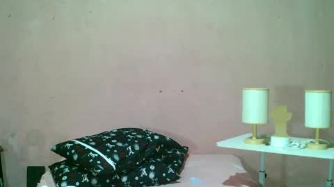 ur_sexybabe_ehra online show from January 12, 1:32 am