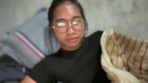 Ellie online show from April 20, 6:38 am