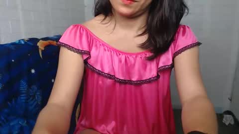 Snapshot of urasian_dreamgirl69 chatting on November 12, 11:21 am bela online show from November 12, 11:21 am