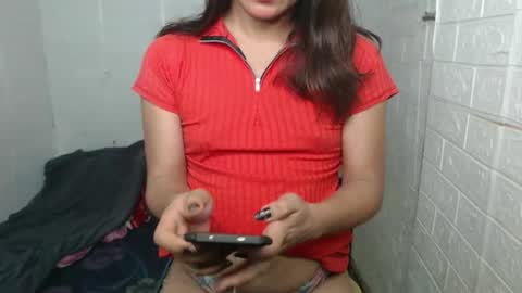 Snapshot of urasian_dreamgirl69 chatting on February 20, 12:18 am bela online show from February 20, 12:18 am