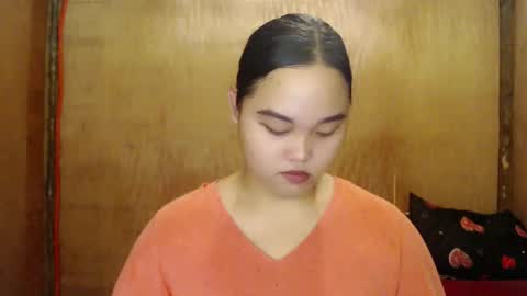Snapshot of urasian_hotchix69 chatting on December 13, 12:17 pm Lycah online show from December 13, 12:17 pm
