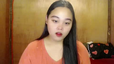Snapshot of urasian_hotchix69 chatting on December 14, 6:13 am Lycah online show from December 14, 6:13 am