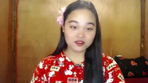 Snapshot of urasian_hotchix69 chatting on December 18, 8:20 am Lycah online show from December 18, 8:20 am