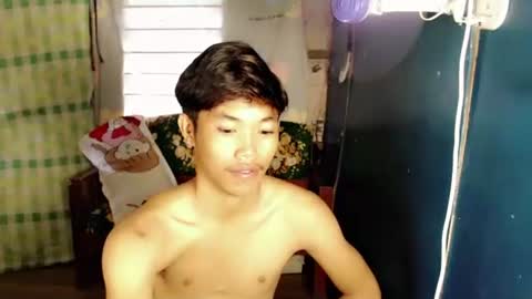 urasian_jomarie online show from November 18, 1:33 am