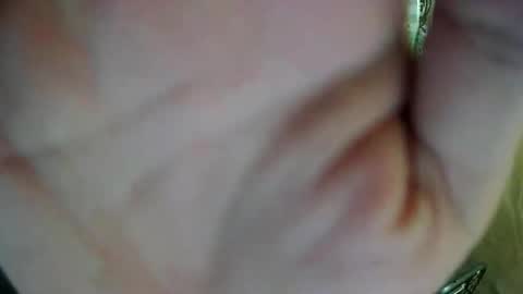 Snapshot of urasian_leamae chatting on February 6, 2:42 pm Your Angel online show from February 6, 2:42 pm