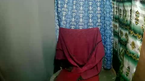 Snapshot of urasian_leamae chatting on February 17, 10:16 pm Your Angel online show from February 17, 10:16 pm