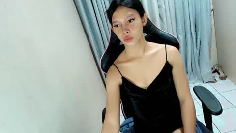 Snapshot of urasian_prettyjane chatting on July 19, 8:56 pm Jane online show from July 19, 8:56 pm