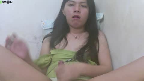 Snapshot of urasianlover69x chatting on December 3, 12:13 am rai online show from December 3, 12:13 am