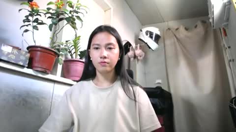 Snapshot of urasiantserika chatting on April 21, 2:51 am Erika online show from April 21, 2:51 am